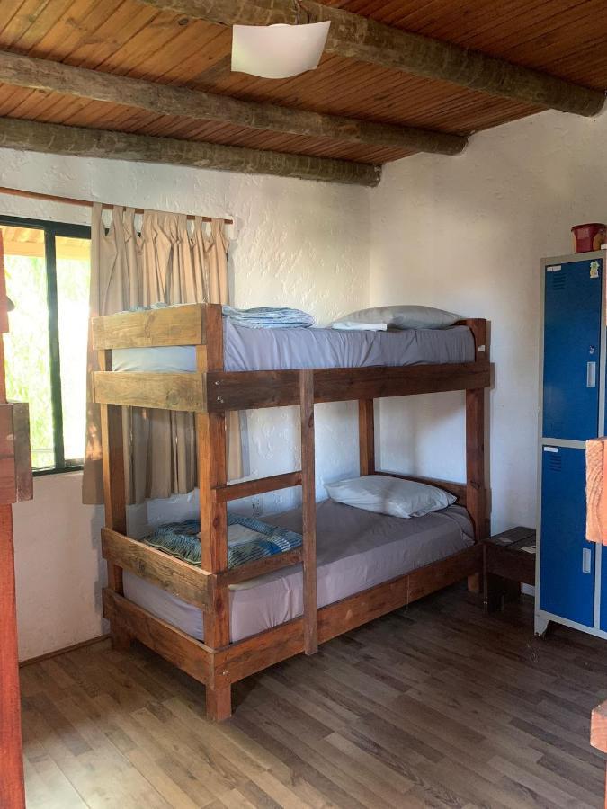 לה פדררה Piedra Alta Hostel & Suites מראה חיצוני תמונה