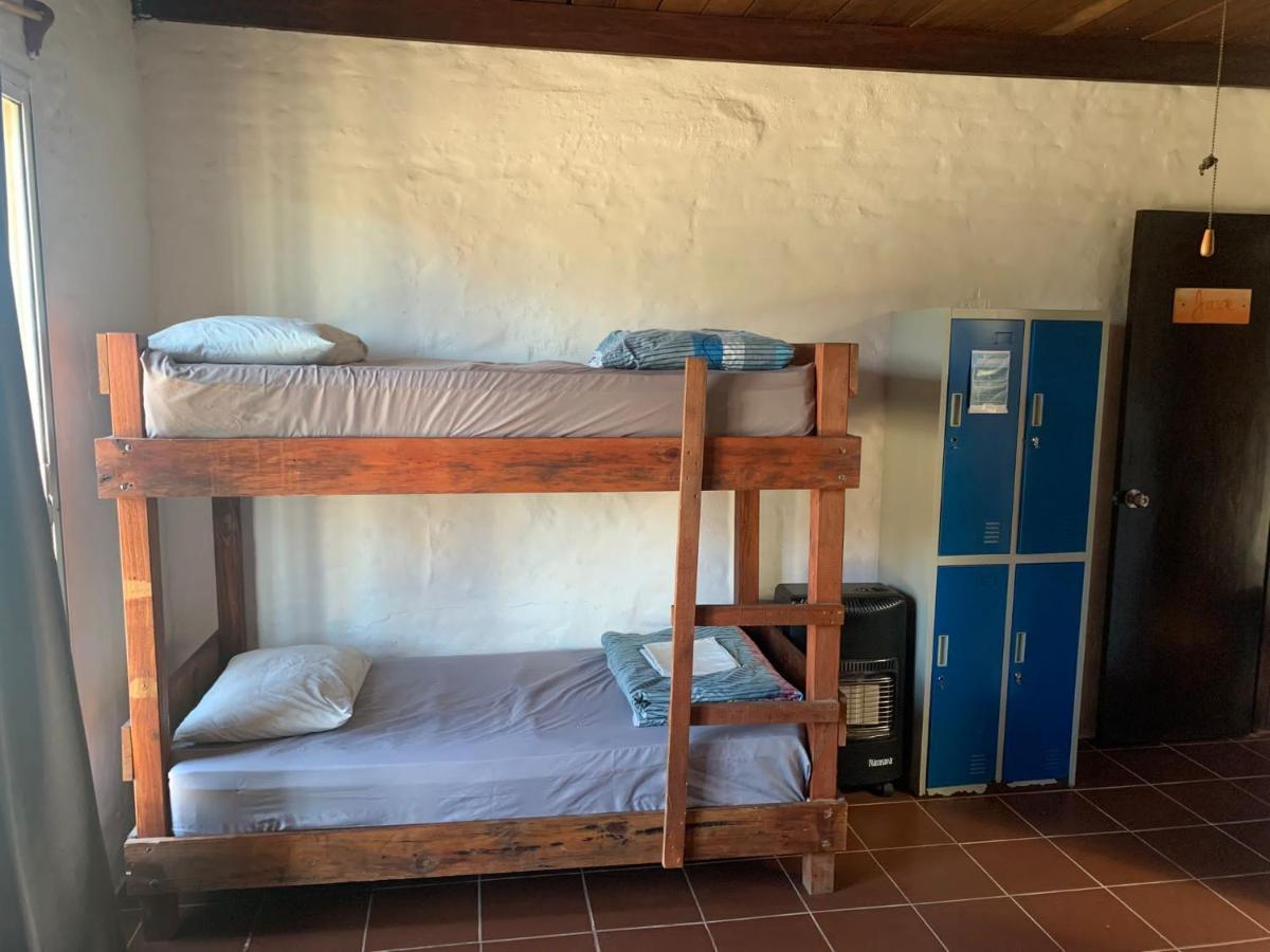 לה פדררה Piedra Alta Hostel & Suites מראה חיצוני תמונה